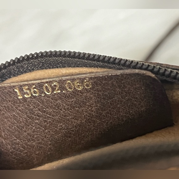 GG Plus Crossbody Bag
$575.00 - Picture 9 of 16